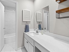 10327 Gladewood Drive, Houston TX 77041