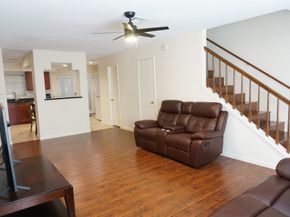 9901 Sharpcrest Street 8, Houston TX 77036
