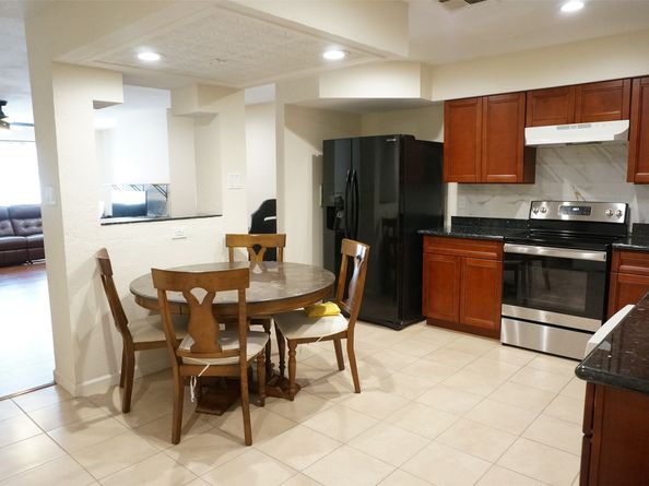 9901 Sharpcrest Street 8, Houston TX 77036