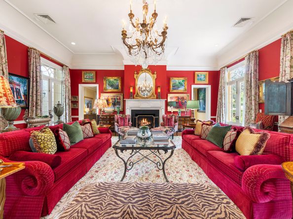2 Grand Colonial Drive, The Woodlands TX 77382