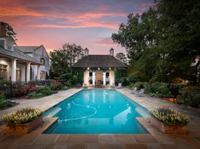 2 Grand Colonial Drive, The Woodlands TX 77382