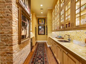 2 Grand Colonial Drive, The Woodlands TX 77382