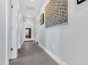 5021 Nichols Street, Houston TX 77020