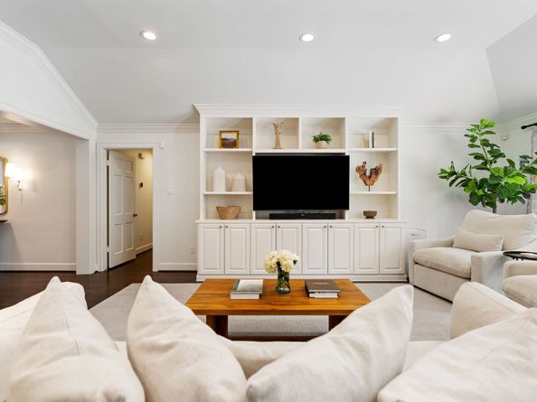 10123 Candlewood Drive, Houston TX 77042