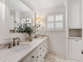 10123 Candlewood Drive, Houston TX 77042
