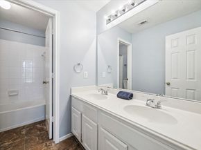 12306 Wright Oaks Drive, Houston TX 77014