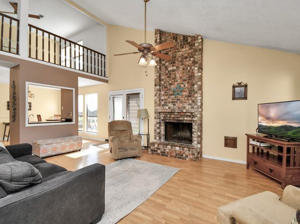 2310 Trail Wood Lane, Richmond TX 77406