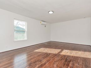 7019 Bonham Street, Houston TX 77020