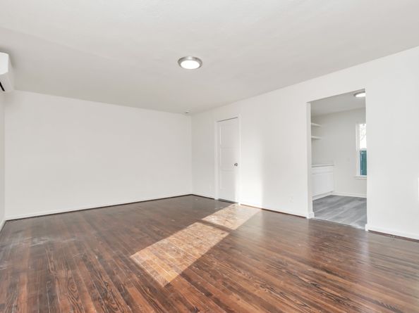 7019 Bonham Street, Houston TX 77020
