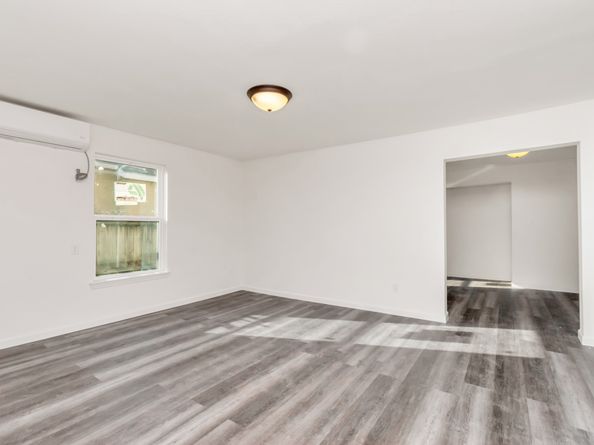7019 Bonham Street, Houston TX 77020