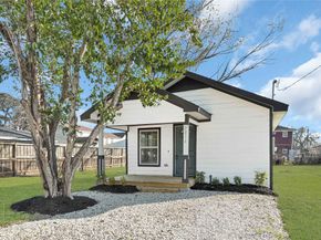 7814 Avenue F, Houston TX 77012