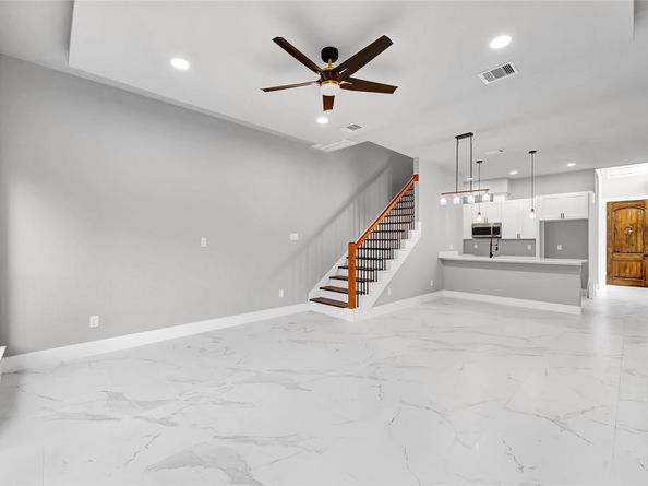 7938 Angus Street, Houston TX 77028