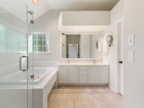 35 Dovewing Place, The Woodlands TX 77382