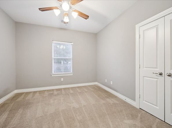 1115 E 27th Street, Houston TX 77009