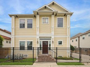 1761 W 24th Street, Houston TX 77008