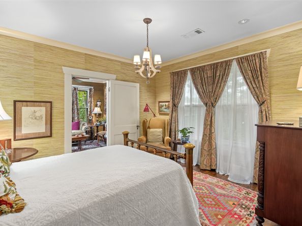 4502 Stanford Street, Houston TX 77006
