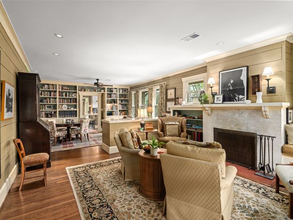 4502 Stanford Street, Houston TX 77006