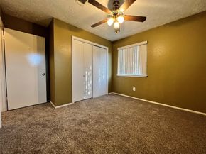 2075 Delphi Lane, Houston TX 77067