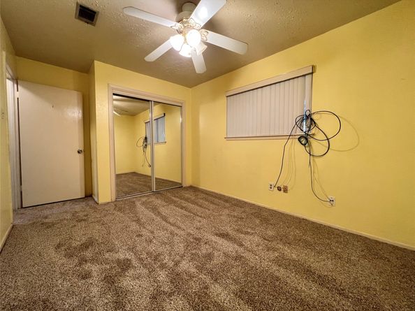 2075 Delphi Lane, Houston TX 77067