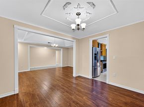 5150 Jason Street, Houston TX 77096