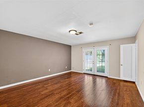 5150 Jason Street, Houston TX 77096