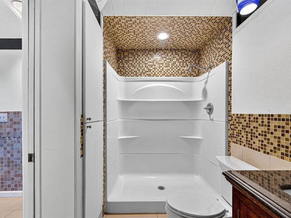 5150 Jason Street, Houston TX 77096