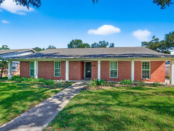5150 Jason Street, Houston TX 77096