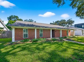 5150 Jason Street, Houston TX 77096
