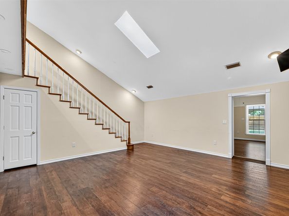 5150 Jason Street, Houston TX 77096