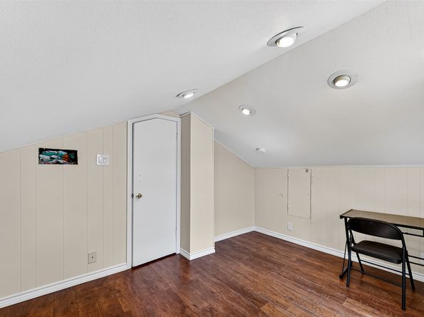 5150 Jason Street, Houston TX 77096