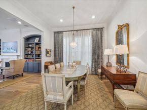 7 N Raintree Hollow Lane, Houston TX 77027