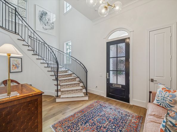 7 N Raintree Hollow Lane, Houston TX 77027