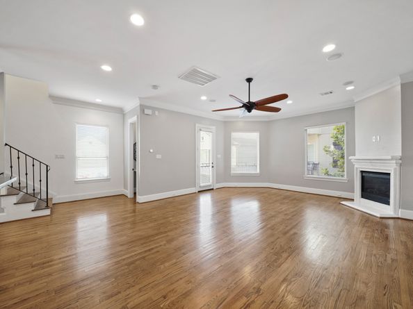 3808 Center Street A, Houston TX 77007