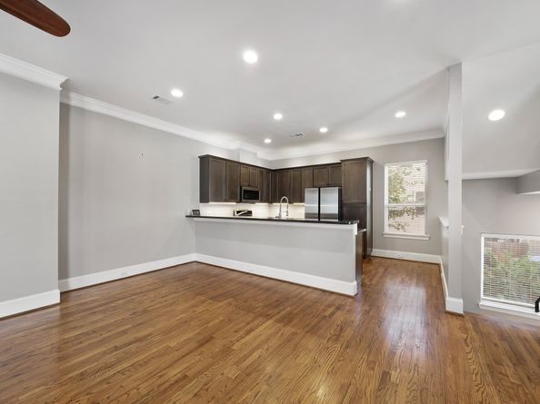 3808 Center Street A, Houston TX 77007