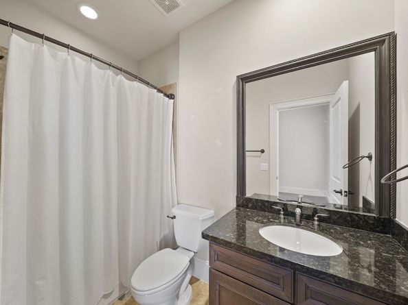3808 Center Street A, Houston TX 77007