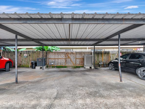 7938 Leonora Street B19, Houston TX 77061