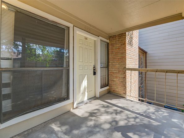 2110 Wilcrest Drive 239, Houston TX 77042