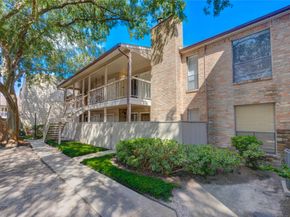 2110 Wilcrest Drive 239, Houston TX 77042