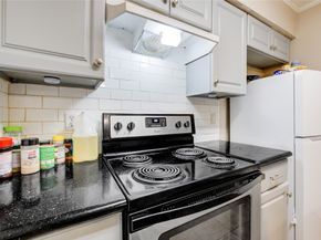 2110 Wilcrest Drive 239, Houston TX 77042