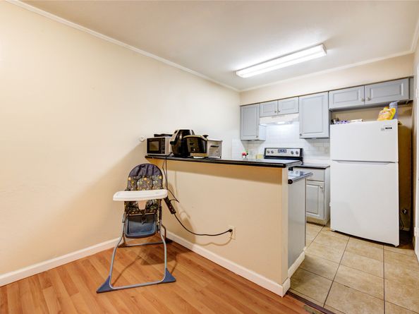 2110 Wilcrest Drive 239, Houston TX 77042