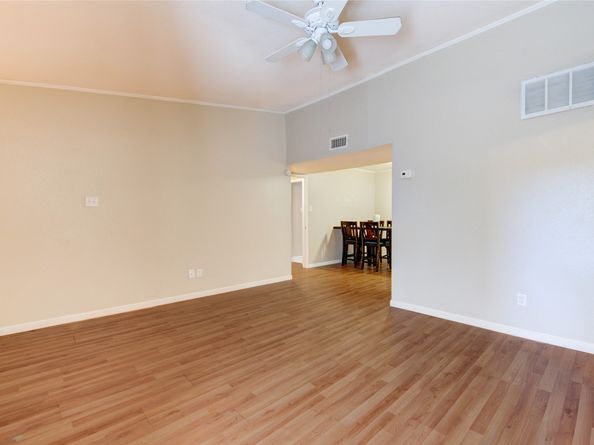 2110 Wilcrest Drive 239, Houston TX 77042