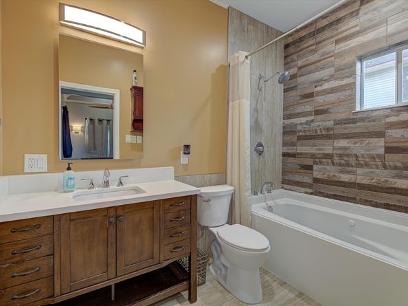 8324 Jennings Street, Houston TX 77017