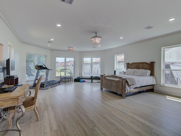8324 Jennings Street, Houston TX 77017