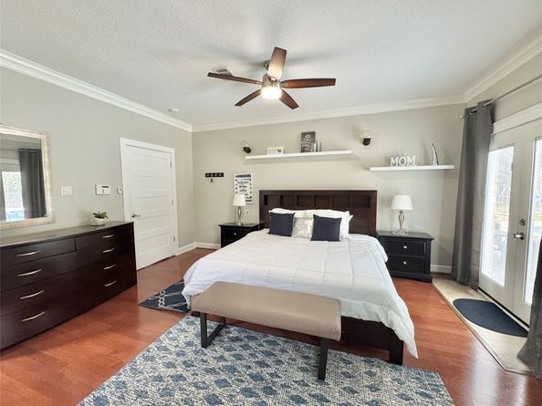 59 Acorn Cluster Court, The Woodlands TX 77381