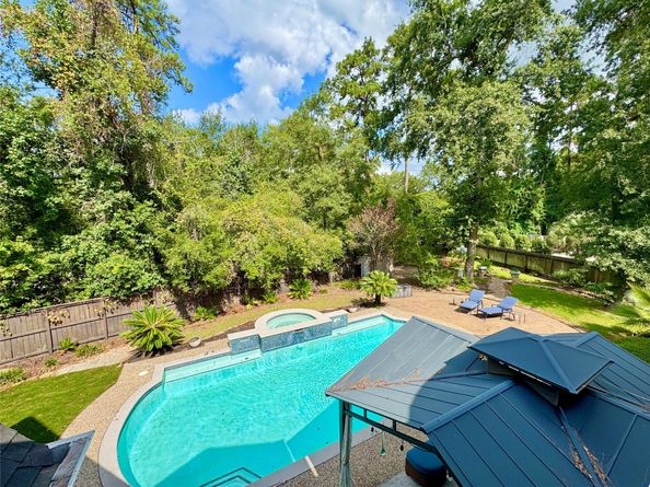 59 Acorn Cluster Court, The Woodlands TX 77381