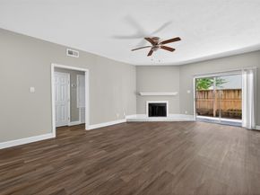 9707 Richmond Avenue 75, Houston TX 77042