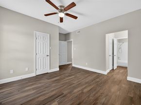 9707 Richmond Avenue 75, Houston TX 77042