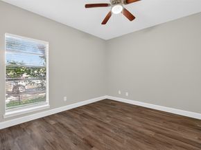 9707 Richmond Avenue 75, Houston TX 77042