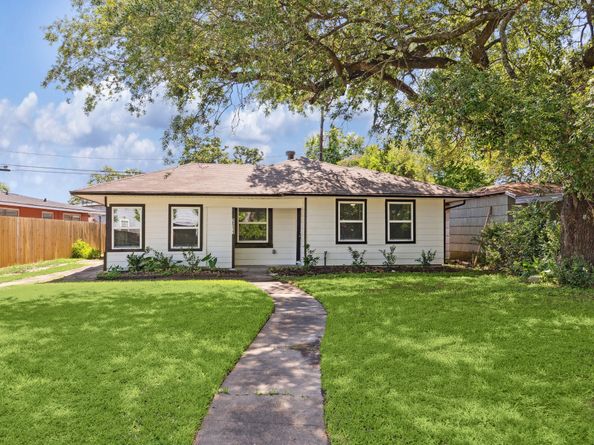 2511 Evergreen Drive, Houston TX 77087