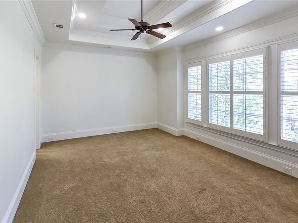2821 Hood Street, Dallas TX 75219